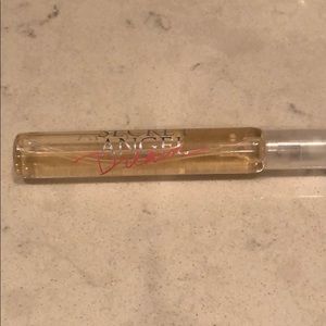 Victoria’s Secret Angel Dream Fragrance